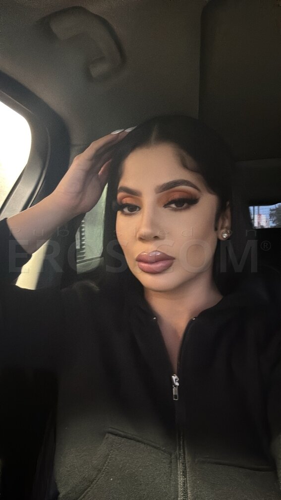 Middle Eastern adult star