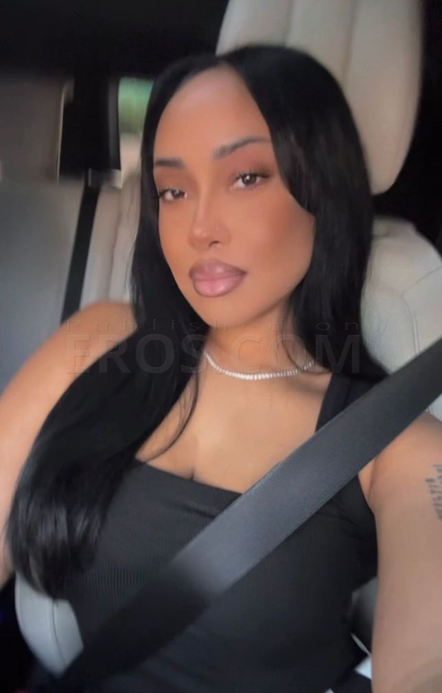 Alyssa in D. an Ft Worth