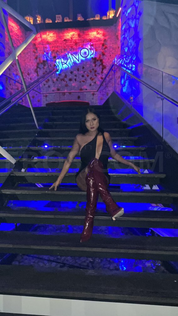 VIP DOMINANT GODDESS MISTRESS CARLA