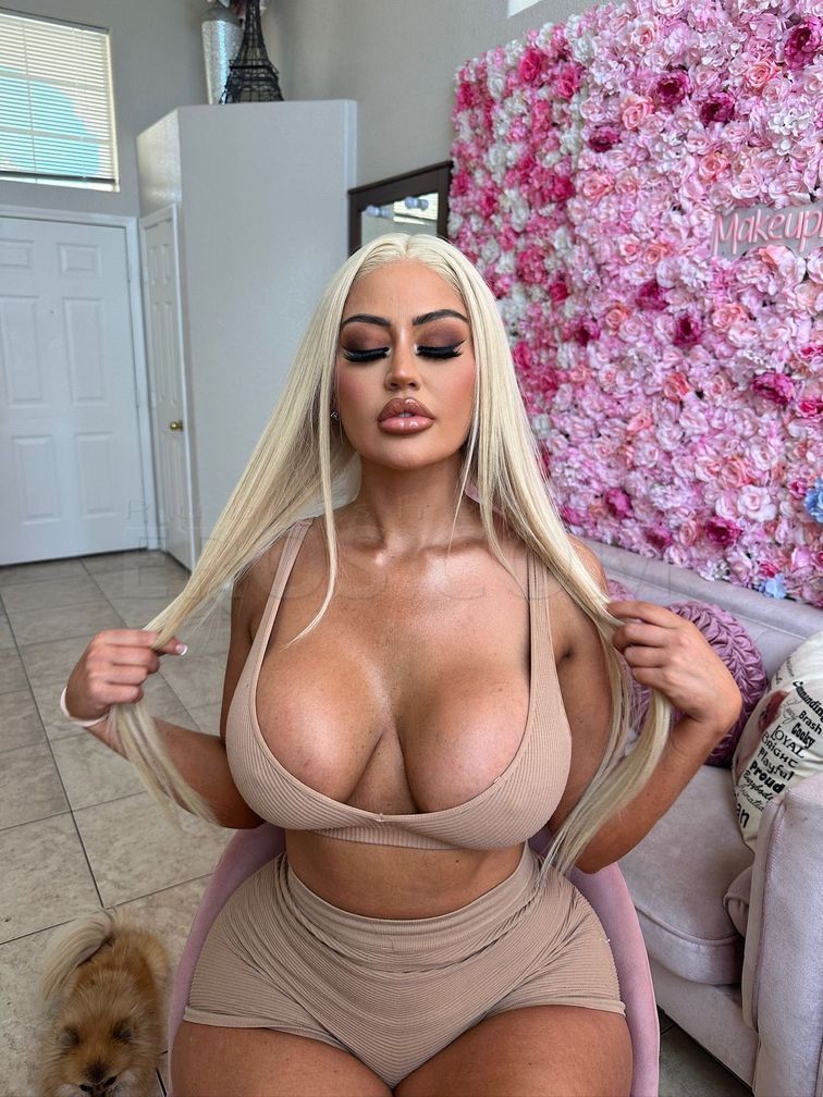 Danii Banks