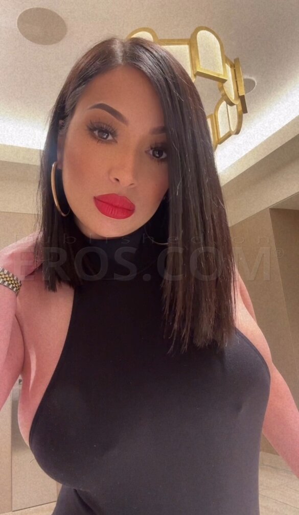 Sexy Leena