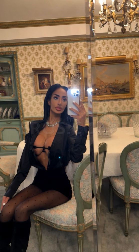 Amanda Nixxon - Manhattan