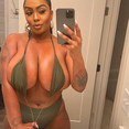 Superstar Layton Benton