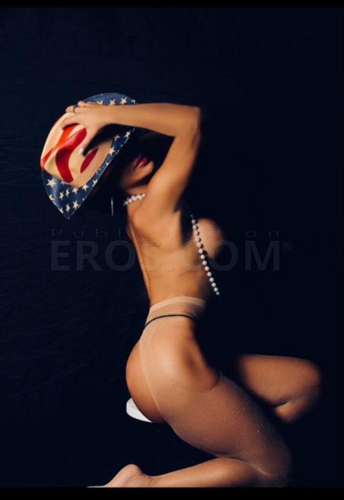 Hot Brazilian in Raleight now