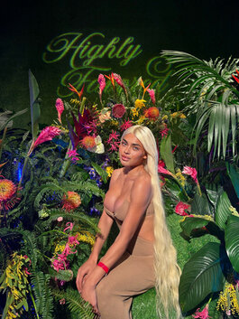 TS KYLIE