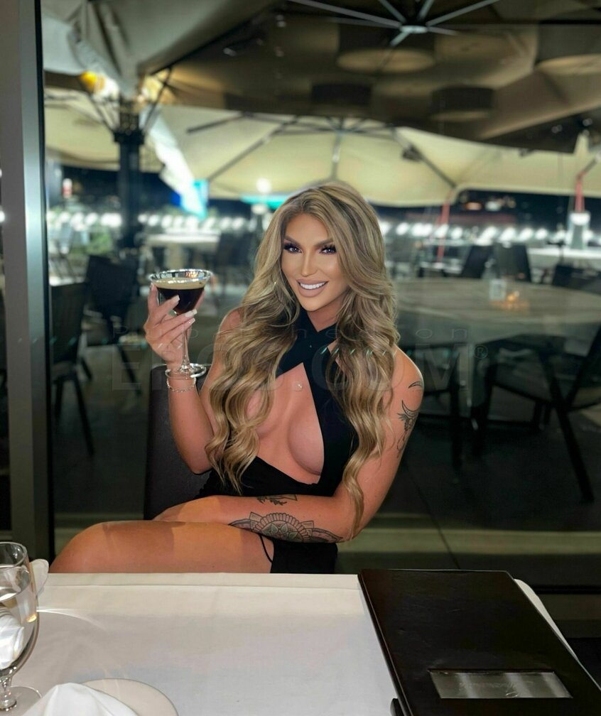 VIP Claire