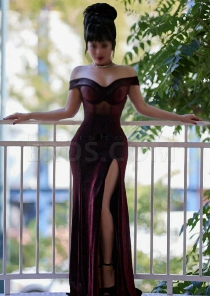 VIP Ms. Lydia Lavelle