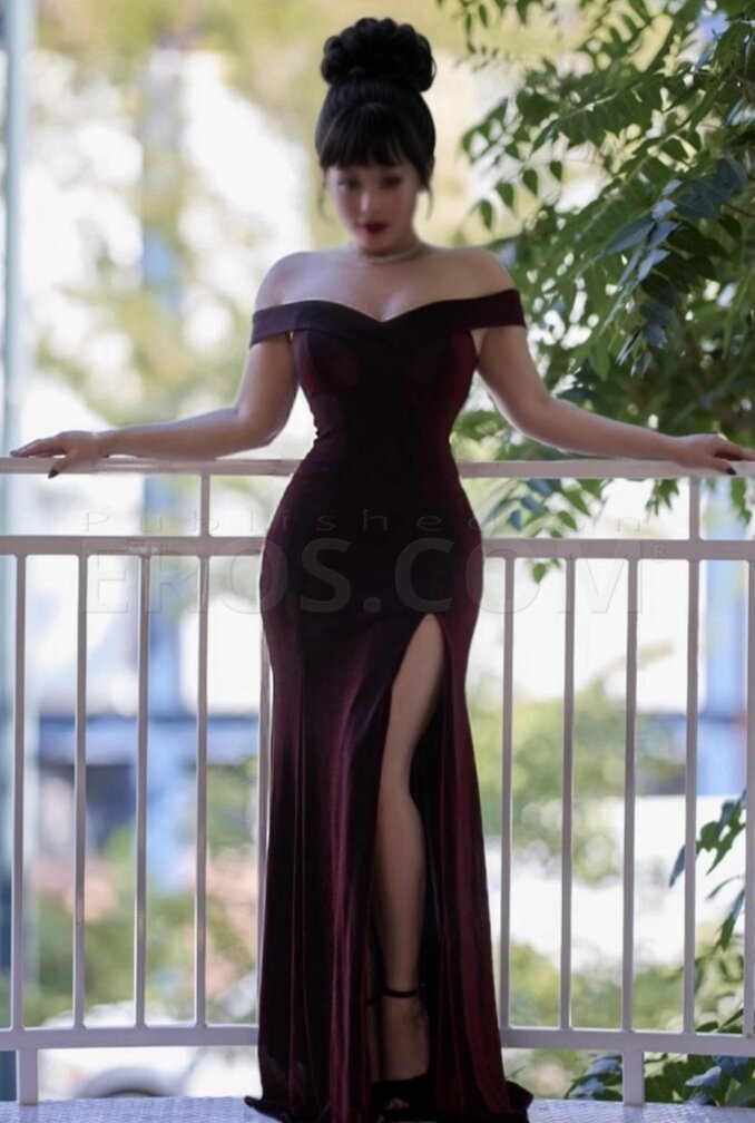 VIP Ms. Lydia Lavelle