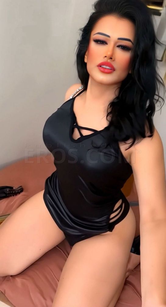 VIP Ts Penelope Manson