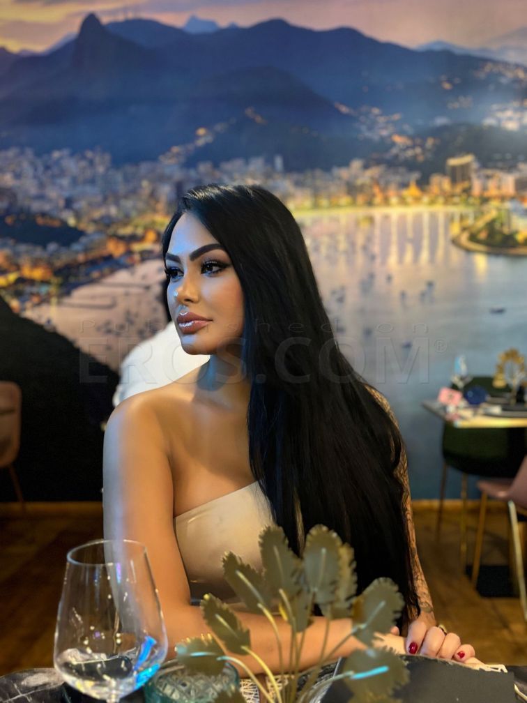 Nathalia Brazilian in Raleigh