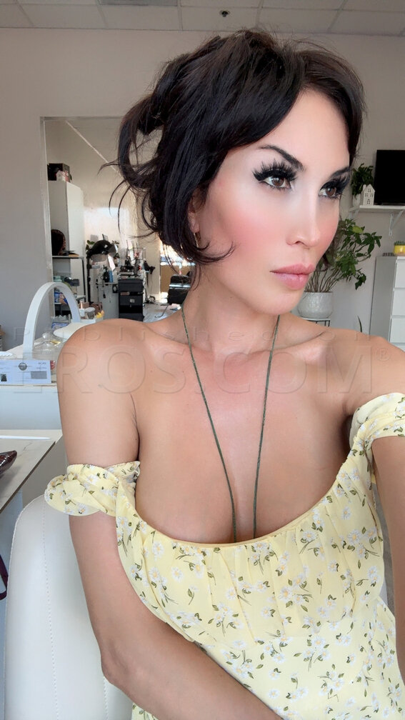MsKendraLove