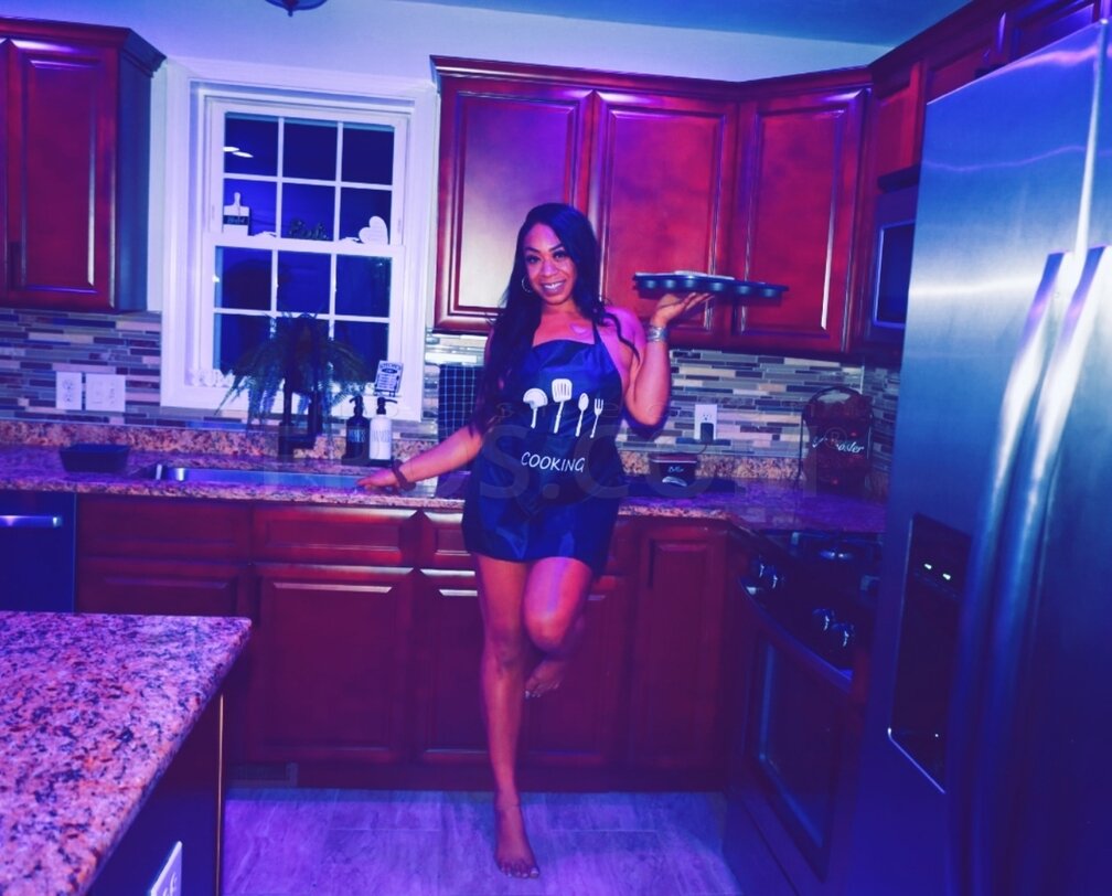 Slim Thick Caramela