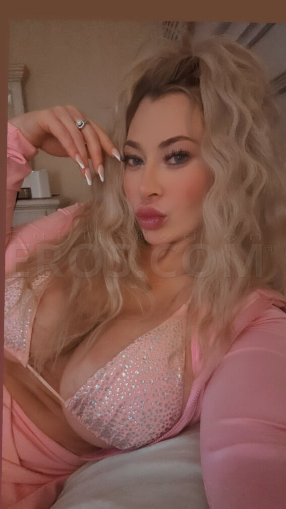 VIP Sasha Valentina