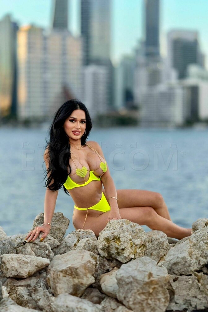 Danna visit Bellevue