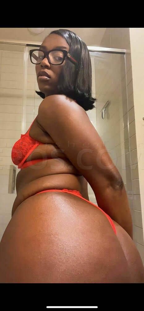 Karmen Banks.