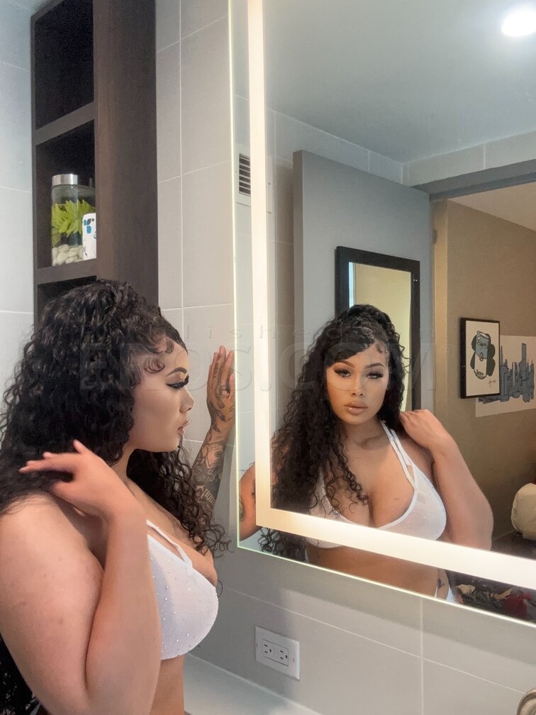 Naomi