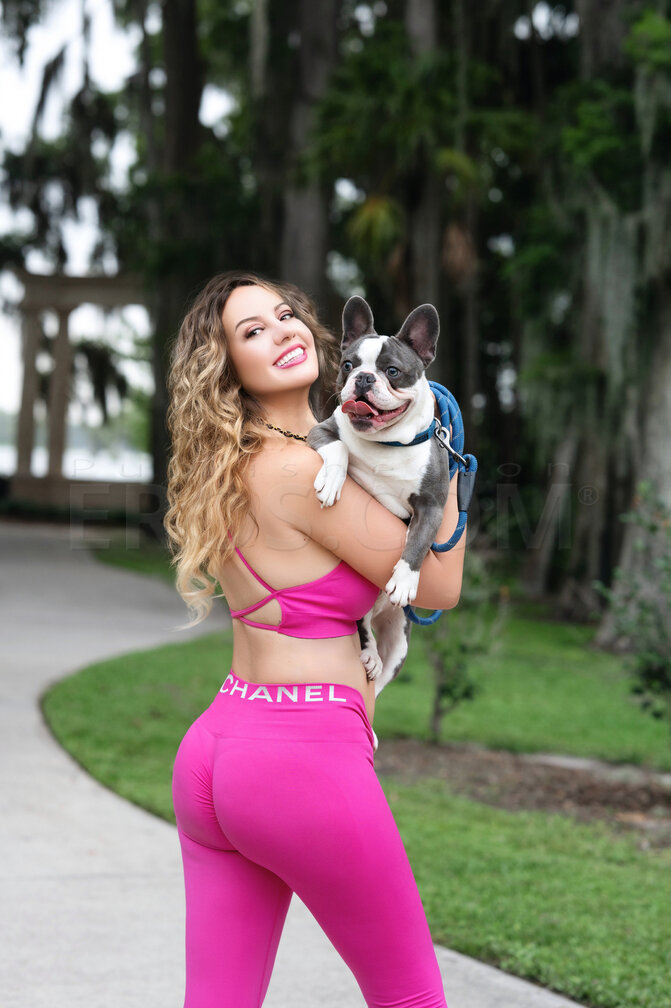 Sexy Lexi
