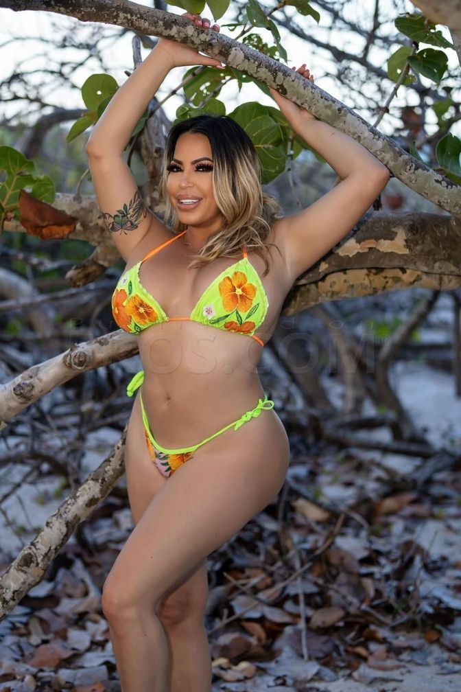 Julianna Vega