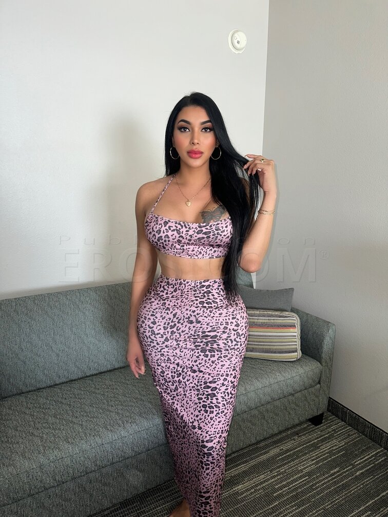 Kendra TS
