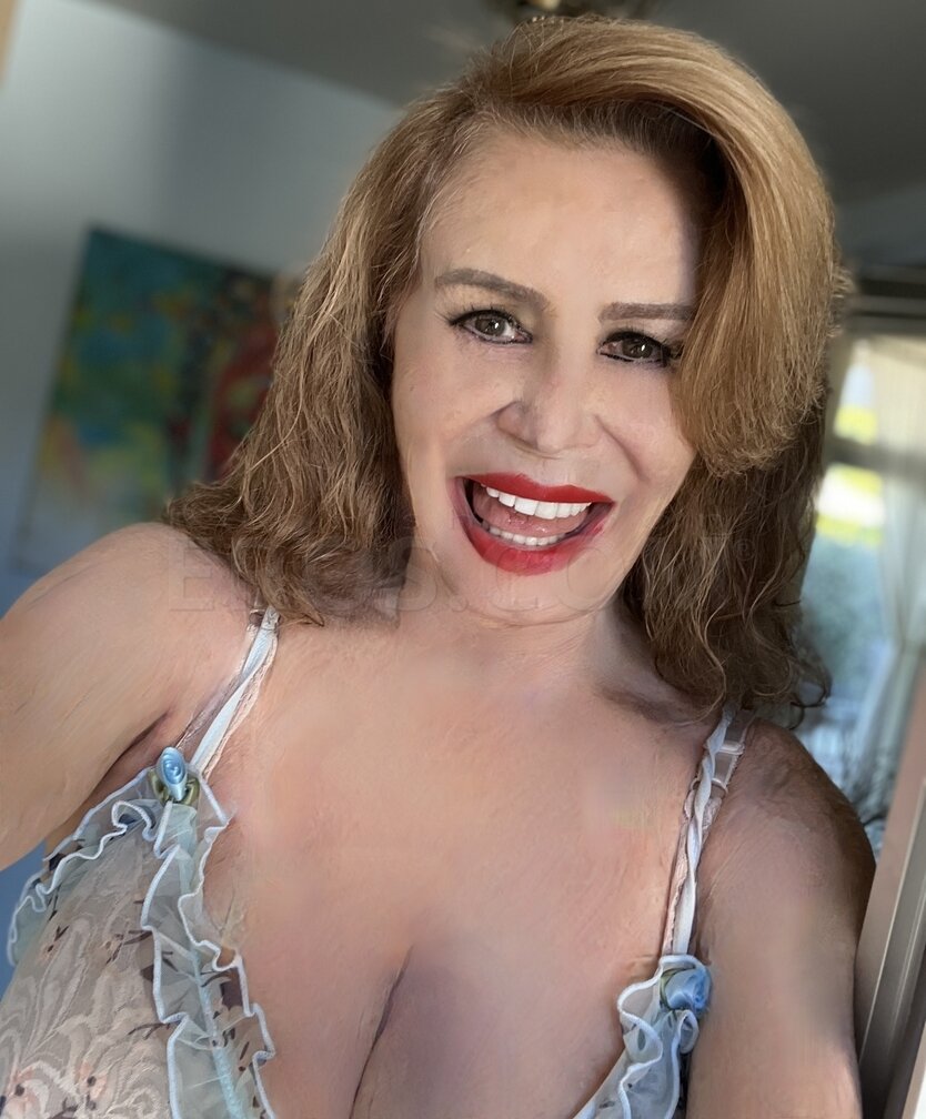 Tricia Lane