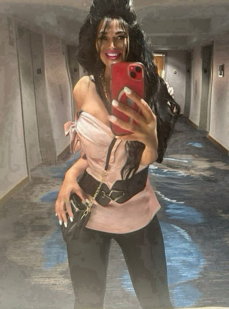 Isabella Lopez