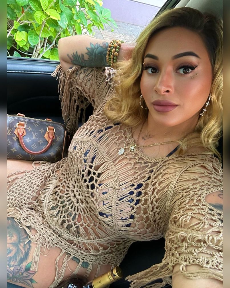 Upscale Tiffany Lynn