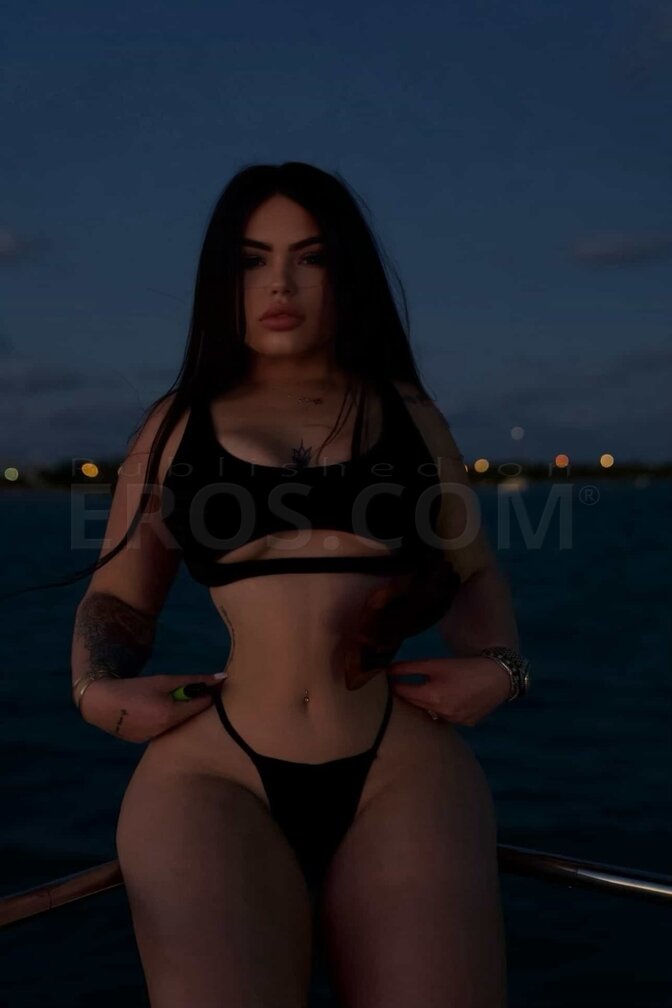 Khloe
