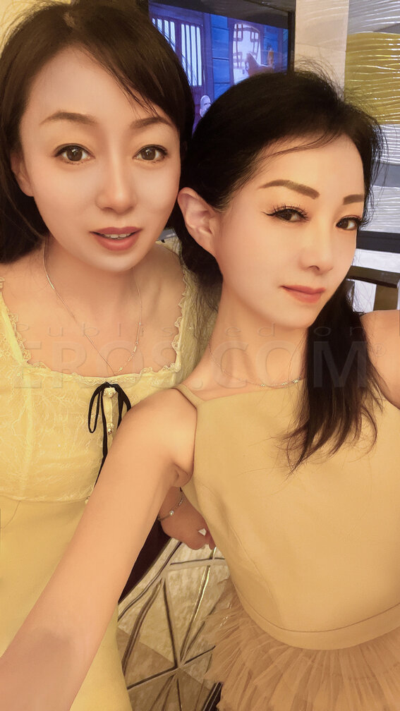 Jenifer And Vicky