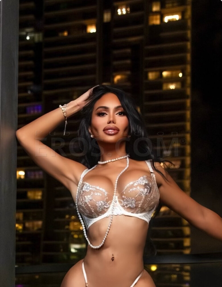 EXOTIC RACHELL