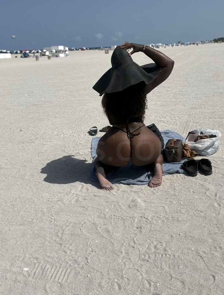 Adult Film Star Amiri
