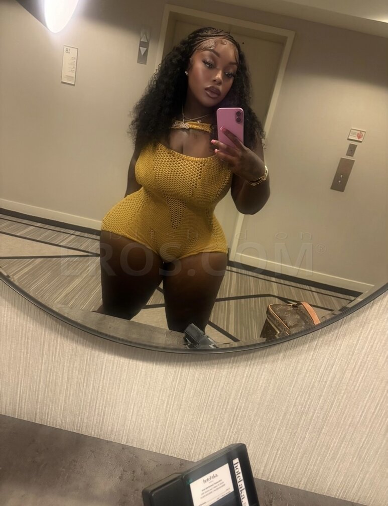 Adult Film Star Amiri