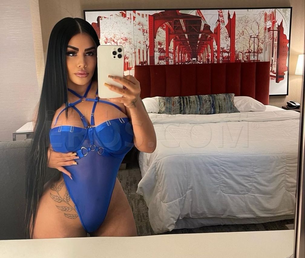 Daniela in Hollywood