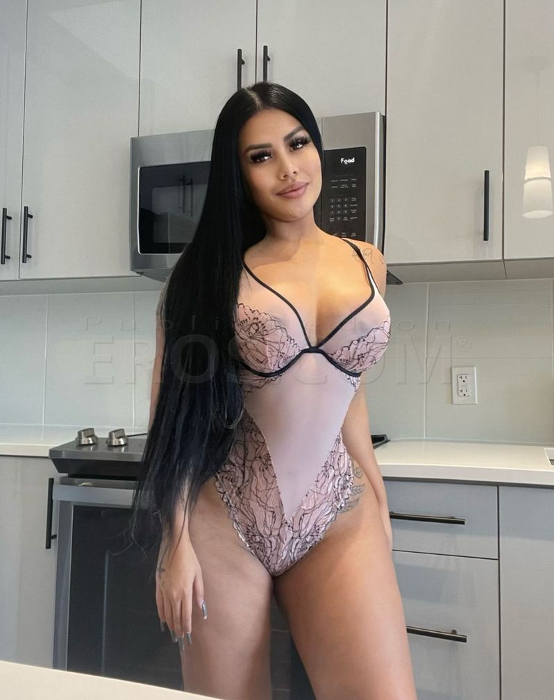Daniela in Hollywood