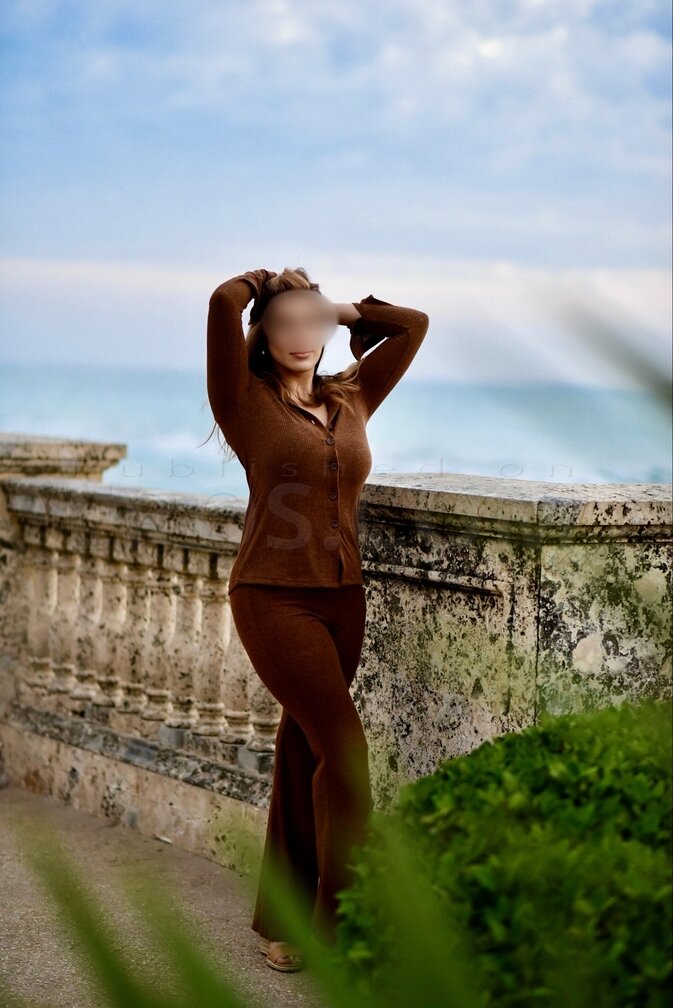 Brianna Del Bey