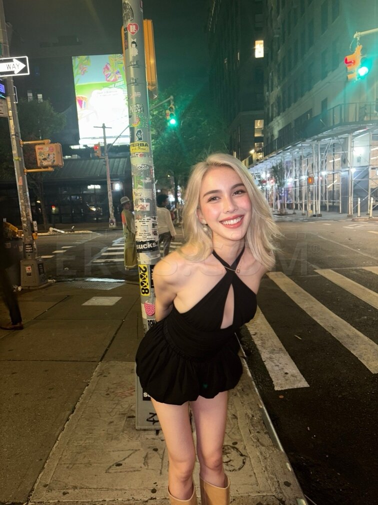 Ava