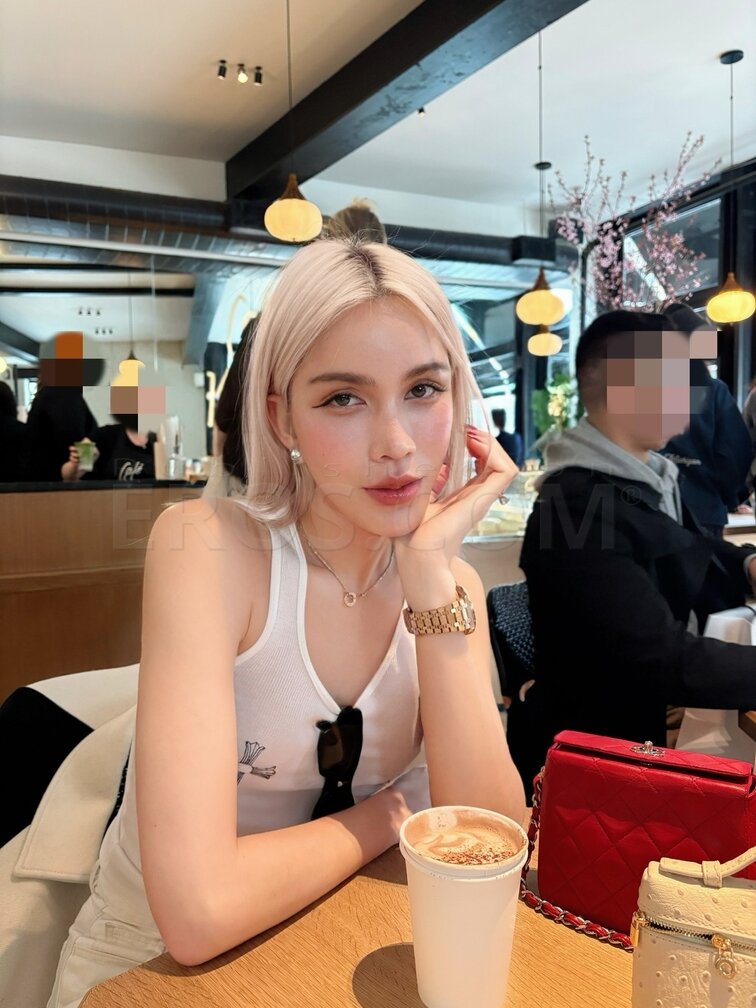 Ava