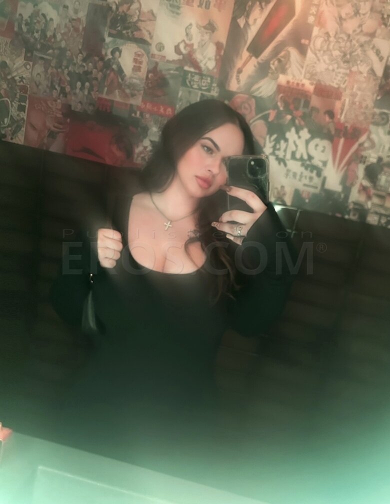 Mia