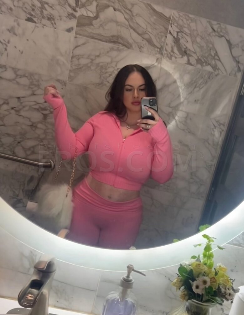 Mia