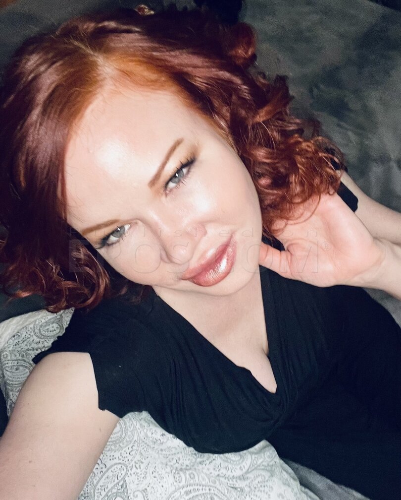 VIP SCARLETT