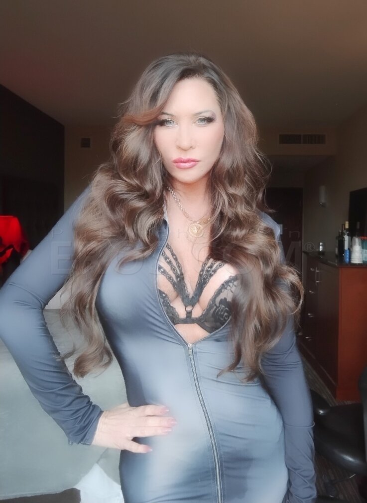 Christi Lynn