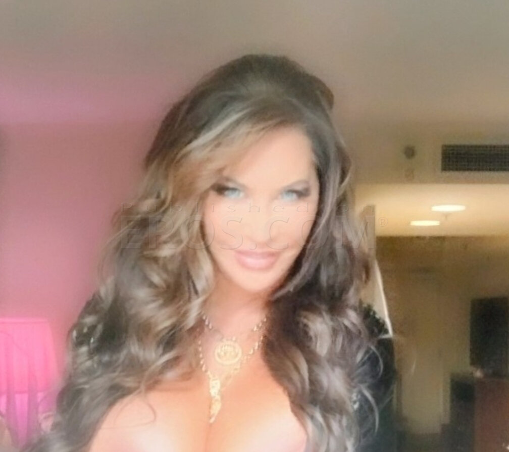 Christi Lynn