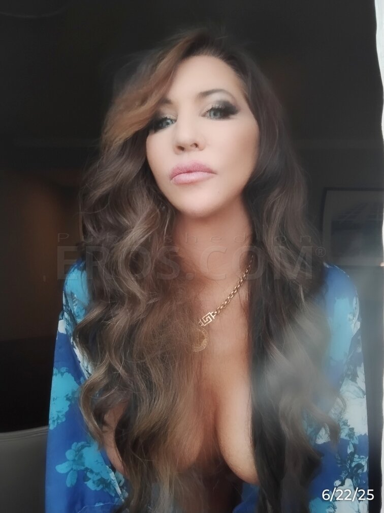 Christi Lynn