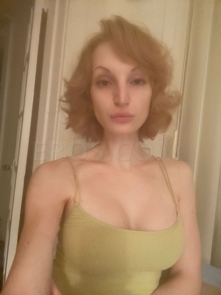 Mina Rose