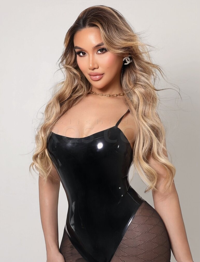 Elite Tiffany