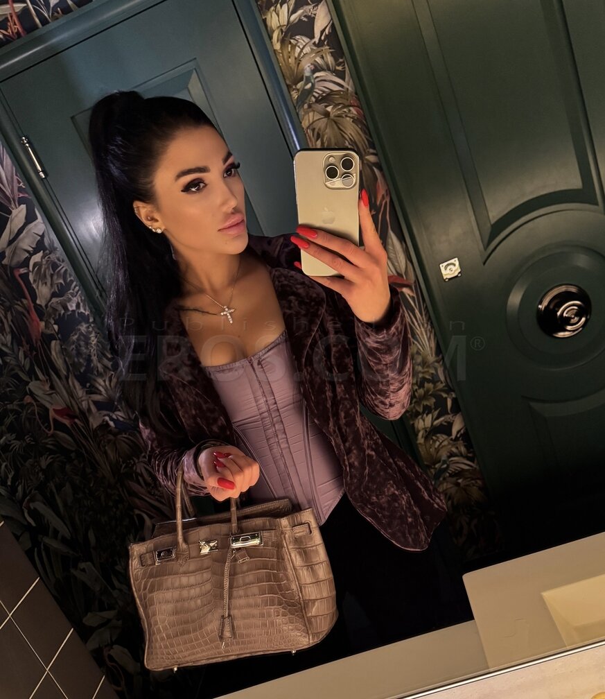 VIP Lina
