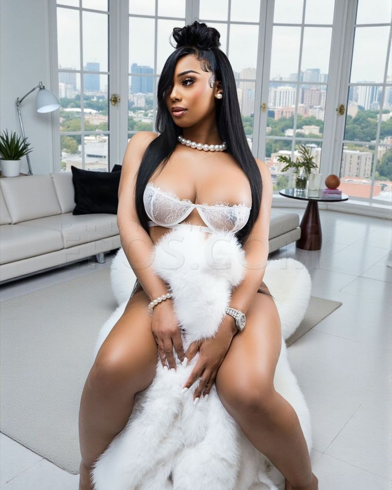 THE BILLIONAIRE CHOICE