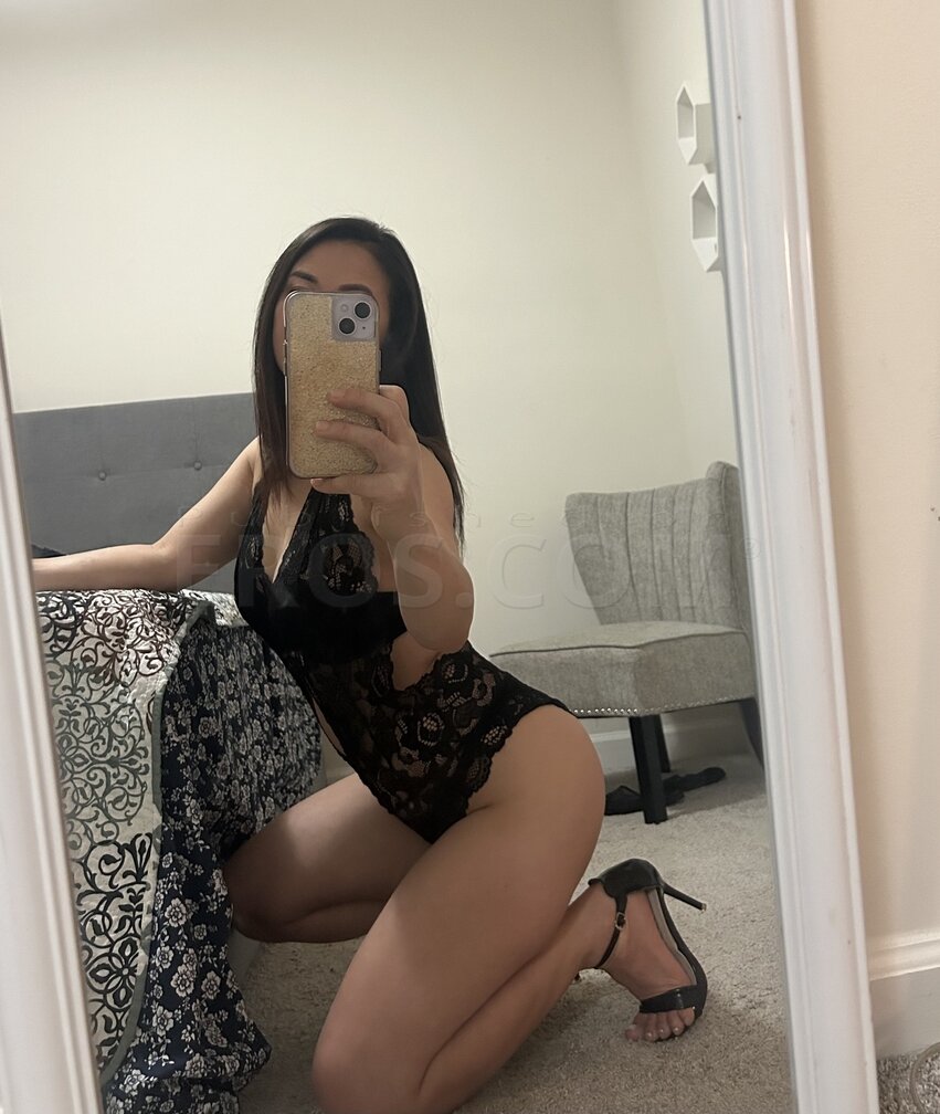 ZinaAsiangirl | Eros Escorts in Chicago, Illinois