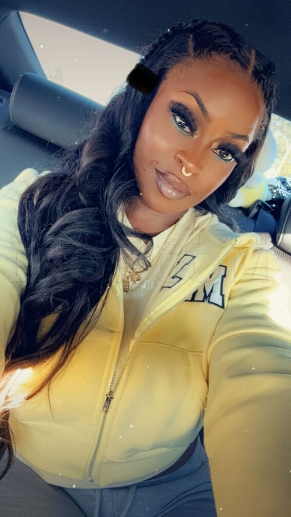 Lauryn Lavish