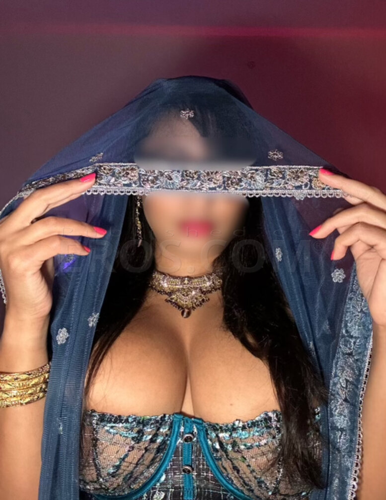 Ash Ali Indian Latina Upscale