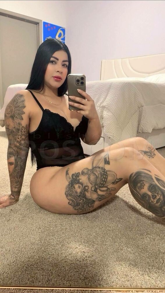 Camila RALEIGH
